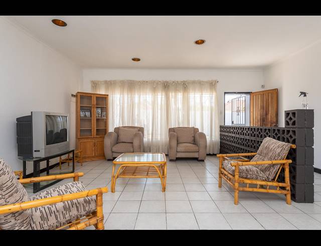 4 BEDROOM HOUSE SOLD IN ROSEACRE